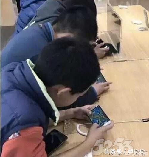 思维分析：如何通过出“租手机”这个小项目年入100万