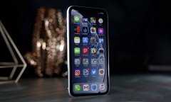 苹果或将明年推出屏下指纹iPhone，能确保不翻车？