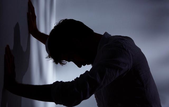 为自杀中国工程师讨公道，不肯闭嘴的清华学霸被Facebook开除了