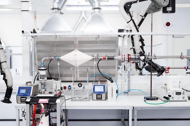 20亿英镑砸下去听不到个响，卖吹风机的戴森决定不造车了