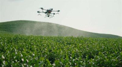 无人机是干啥的当然是撒农药的大疆发布t20农业植保无人机