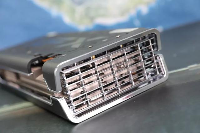 讯景5700XT海外版测试：7nm显卡它怎么可能不香