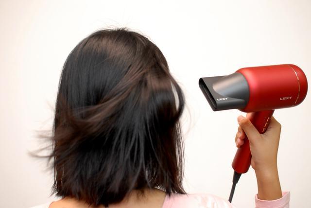 莱克水离子吹风机F6评测：吹风机中的战斗机