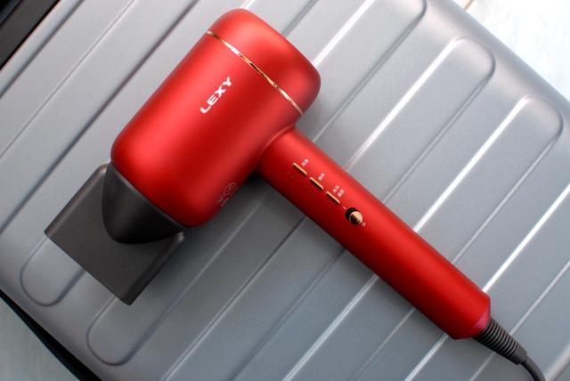 莱克水离子吹风机F6评测：吹风机中的战斗机