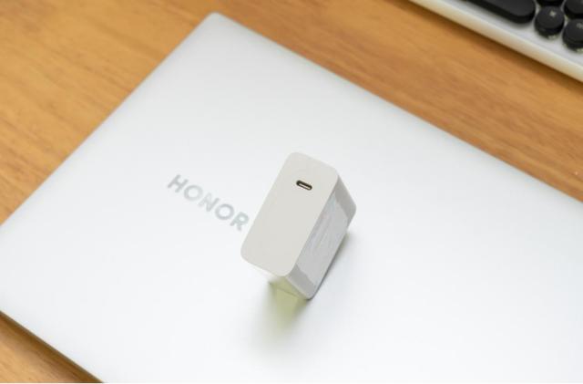 Linux改Win教程，荣耀MagicBook Pro 科技尝鲜版真香，不接受反驳