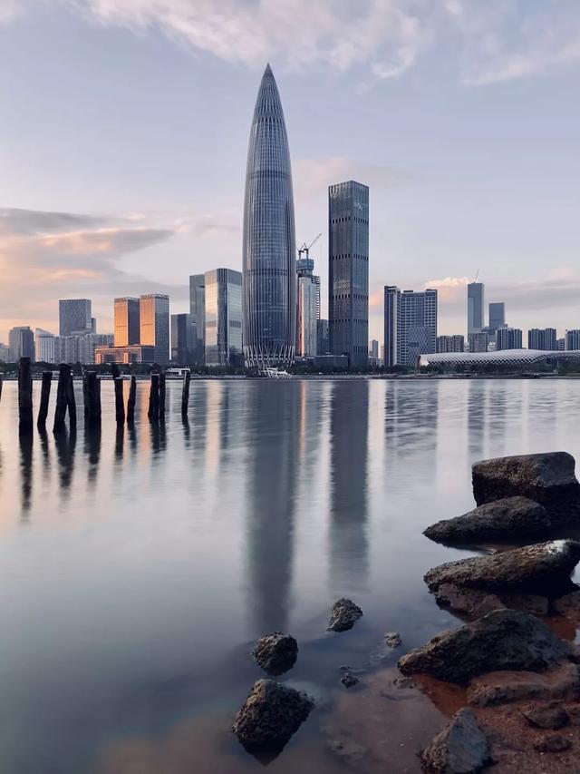 如何拍出刷爆社交平台的城市照？iPhone 获奖摄影师告诉你