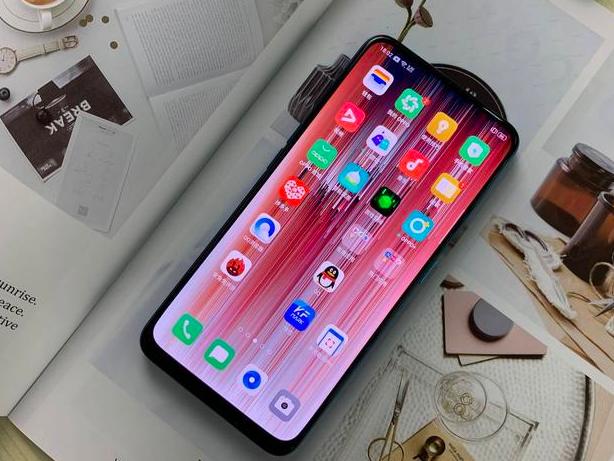 真全面屏手机跌至1399，8+128GB、屏幕指纹