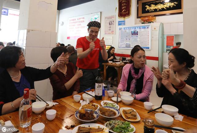 任正非：“底薪+提成”是慢性毒药，换了种模式，员工主动干了