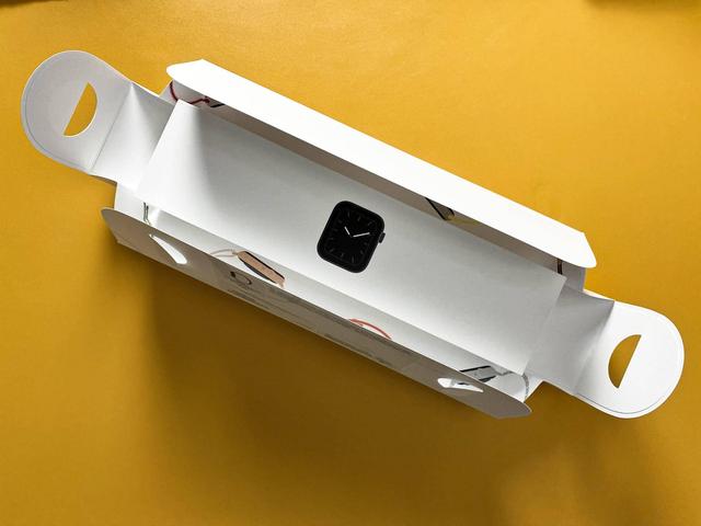 苹果第一款真正的手表：apple watch 5开箱速评