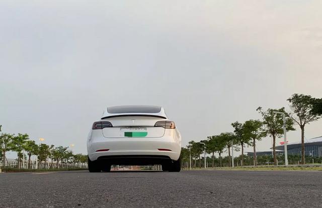 5个月12554公里，带你了解真实的特斯拉Model 3