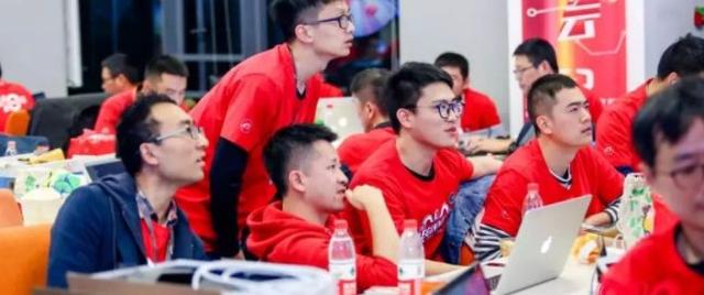 刚刚，我去阿里财务部看了看