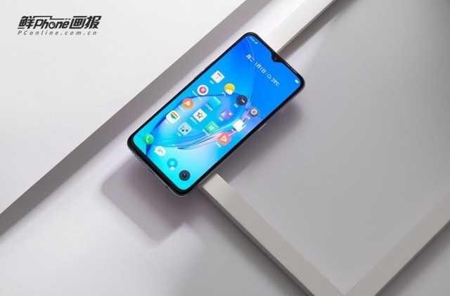 千元机也能做到面面俱到，这几款手机考虑下