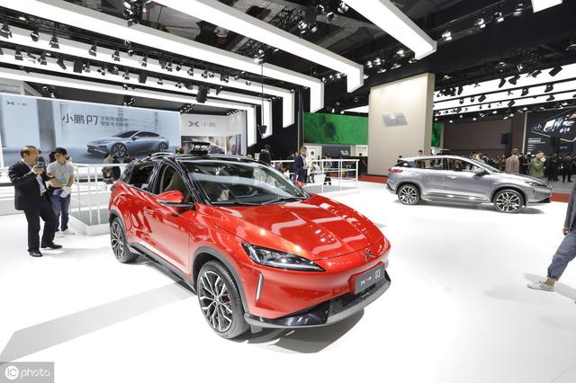 双十一刚赚61亿，雷军隔天就花28亿，怎么回事？