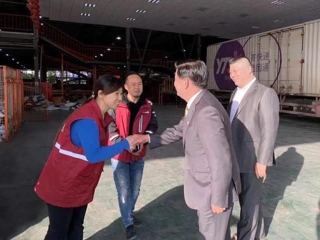 圆通、申通董事长奔赴双11一线，感谢快递小哥辛勤付出