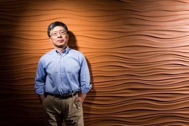 他走后，华人科技高管的神话也随之结束