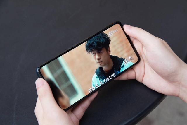 当下哪些手机充电速度最快？数码博主盘点见真章