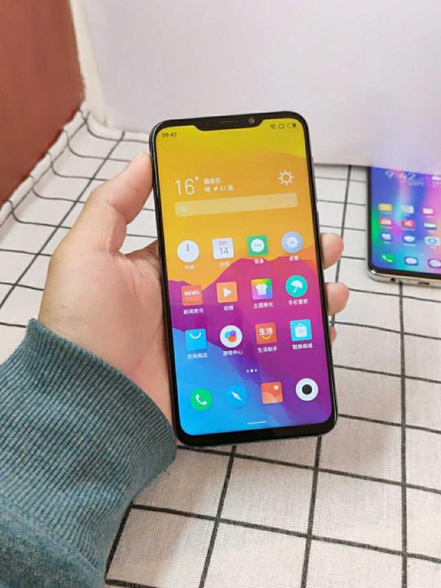 千元惊现性价比神机，网友：错过拍大腿