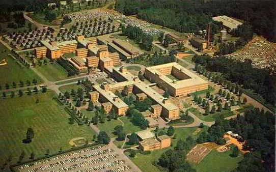 贝尔实验室为美国带来3万件专利，8项诺奖，美国却亲手将它杀死