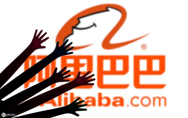 1万亿的差距，腾讯和阿里巴巴是“二龙戏珠”，还是一家独大？