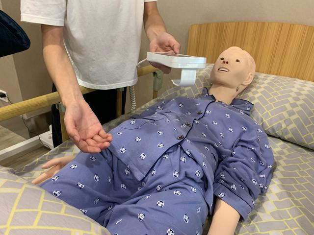 「听」AI智能新体验 智慧＋养老 加出未来养老新方