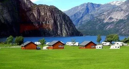 未来的养老院其实可以是一家优秀的互联网公司，腾讯已经入场