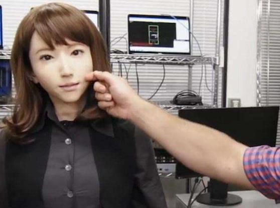 日本推出女性机器人，内部结构让人大开眼界，外观可随意定制