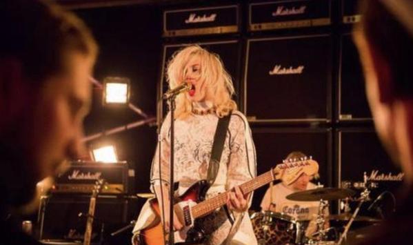 苹果产品全系大降价：AirPods Pro 1699…