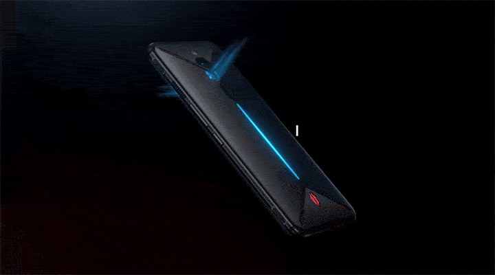 全球首款 144Hz 超高屏幕刷新率，游戏手机真正迈入主机时代