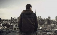 坚持不上市，被淘汰的他38年后成为亿万富翁，身价超过谷歌创始人