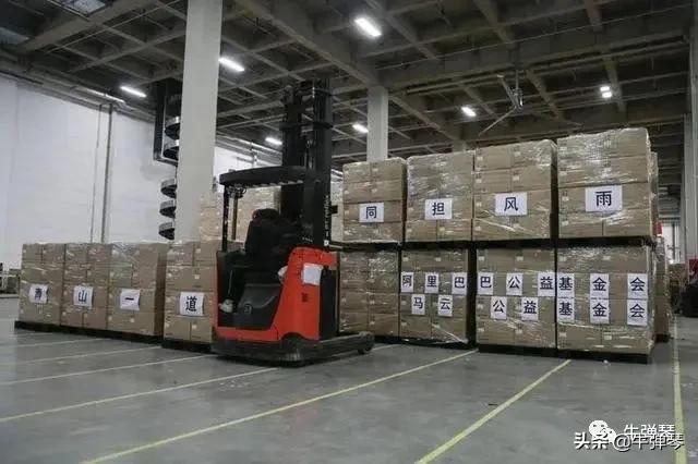 这个春天很不寻常，马云又做了几件大事