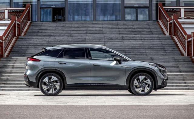 比特斯拉更牛！3.9S破百的Ta还拥有L3级自动驾驶，霸气