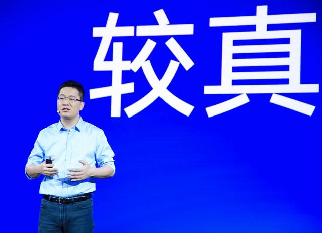 余承东再被“打脸”！这次牛皮吹爆了，又来晚了，网友：尴尬了