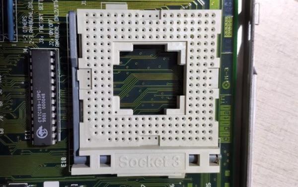 老CPU的针脚数也很少