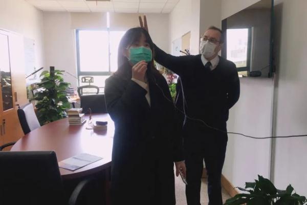 想念就见！超30万人“云游高校”，你在线表白学校了吗？