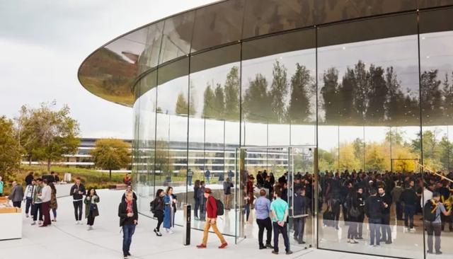 iPhone 9、iPad Pro、AirTag，官网见