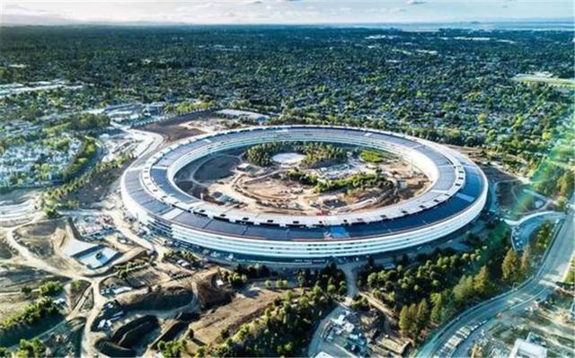 这个建筑师都85岁了，灵感用不完么？阿里巴巴的火柴盒总部太赞了