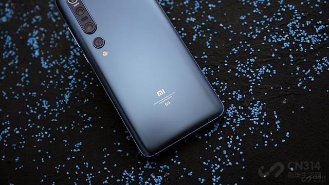 2月一共有8款手机发布 双模5G占7款，旗舰机价格上涨迅猛