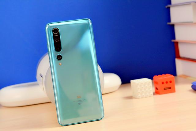 不惧行业寒冬，雷军给全国企业提出五个建议，并透露新机3月发布