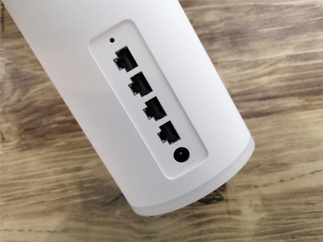 华为路由器A2：信号满满，一碰连网！这样的路由你值得有用