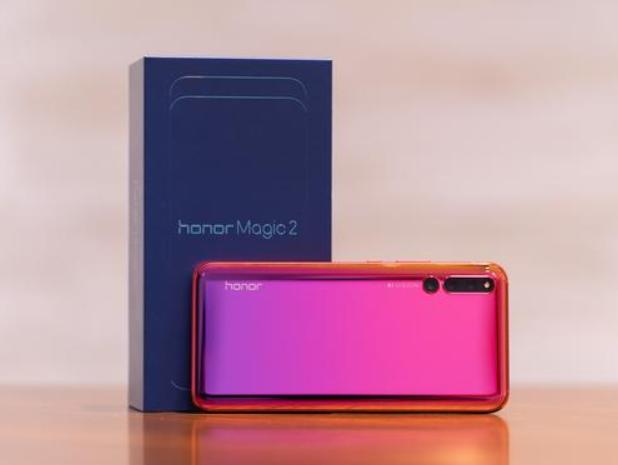 2000—2999元手机性价比排名：荣耀V20第三，荣耀20第四