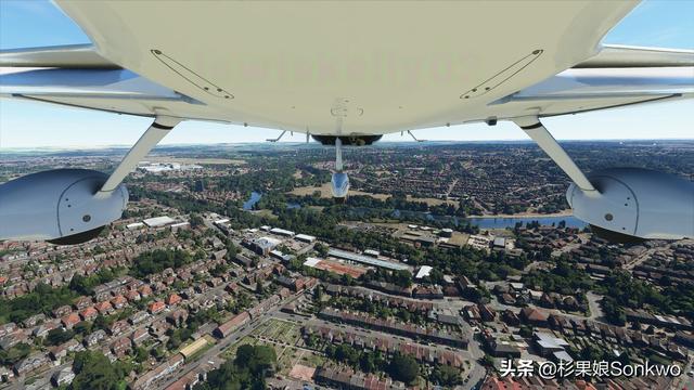 微软：用我 200 万 GB 数据，为你复刻一个地球