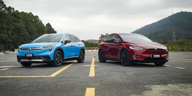 2.9秒破百的特斯拉Model X被KO，国产车硬起来，真没美国车啥事了