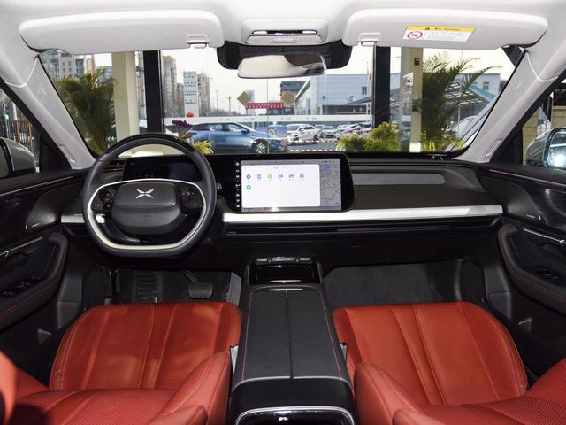 有望“弯道超车”的国产，小鹏P7续航高达706km，配后驱+无框车门