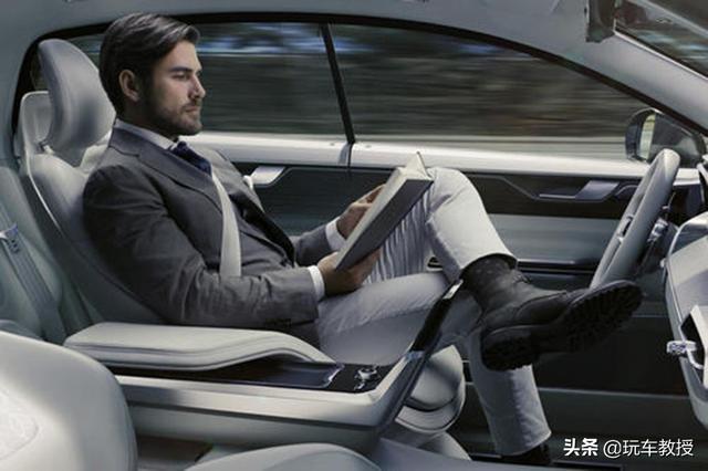 现在买自动驾驶车辆的人，是不是傻子？