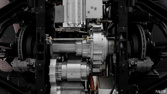 美国全新的纯电动车企，新车极像奔驰大G，外加一台大G皮卡