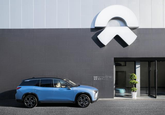 需要钱的同时，李斌怎么展望蔚来？