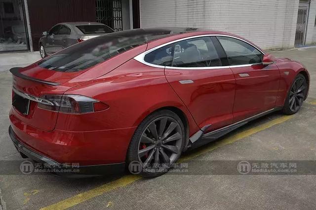 口味略重！特斯拉Model S外观套件改装