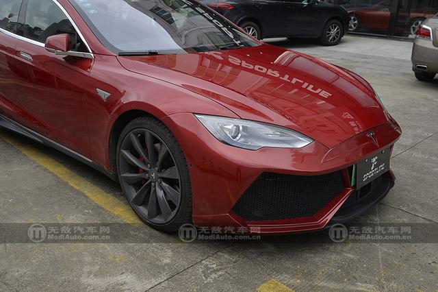 口味略重！特斯拉Model S外观套件改装