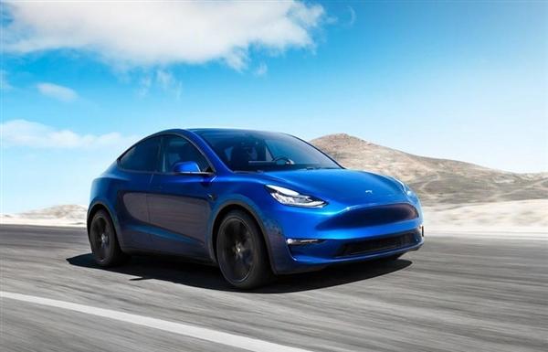 7座特斯拉海外卖价26万，空间曝光：可第三排狗都坐不下？