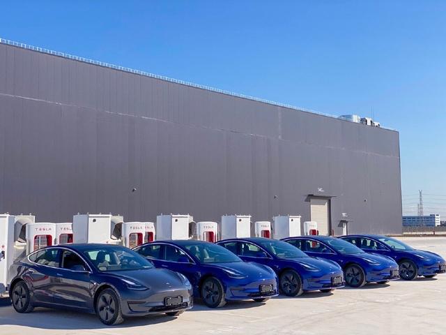 100亿说贷就贷，独资特斯拉是否过于“特殊”？